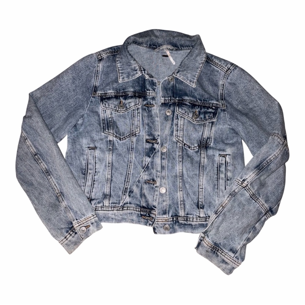 Free People Rumors Light Wash Blue Denim Jean Jacket